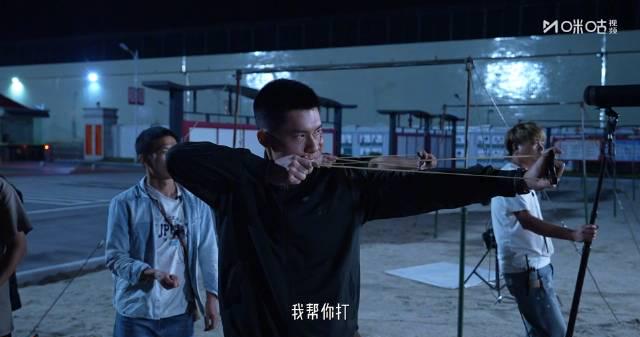 《猎豹》片场惊现神操作!郑云霄弹弓三发全中背后竟有隐形帮手?