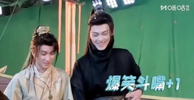 谢彬彬敖子逸片场互动太欢乐!《水龙吟》vlog揭秘明星真实日常