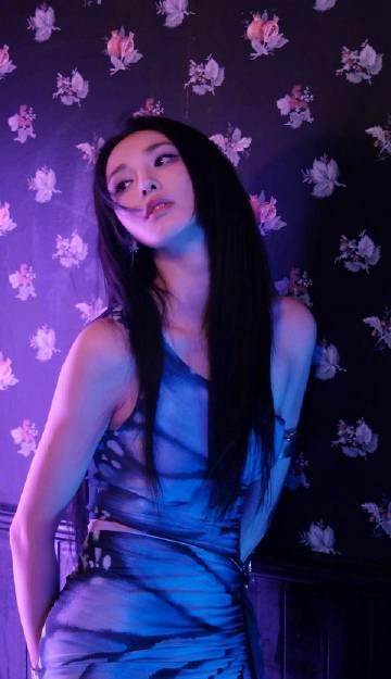 彭小苒工作室收2000多份简历!海外华人如何突破地域限制追星求职?