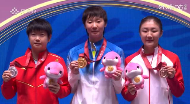 海外华人看不了国内视频?三朵金花合影背后的版权限制困扰