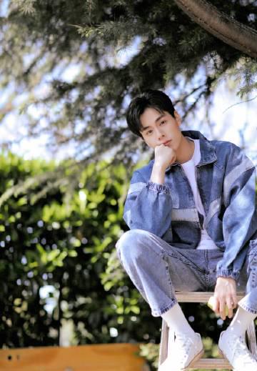 胡一天新剧引爆全网!海外华人如何解锁这部爆款现偶剧?