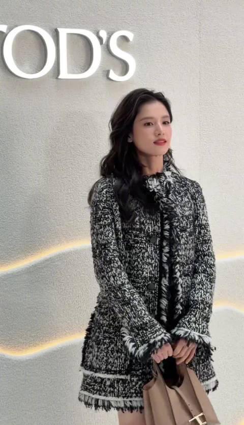 海外华人追剧烦恼全解析:从张婧仪澳门活动看如何突破地区限制