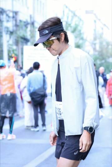 钟汉良生日跑马拉松:自律的人生到底有多爽?