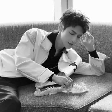 海外华人追剧遇阻?罗云熙青岛见面会现场教学如何突破地区限制