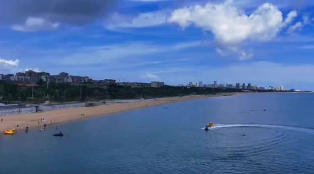 别再羡慕了!手把手教你拍出三亚同款“海岸奔跑”氛围感大片